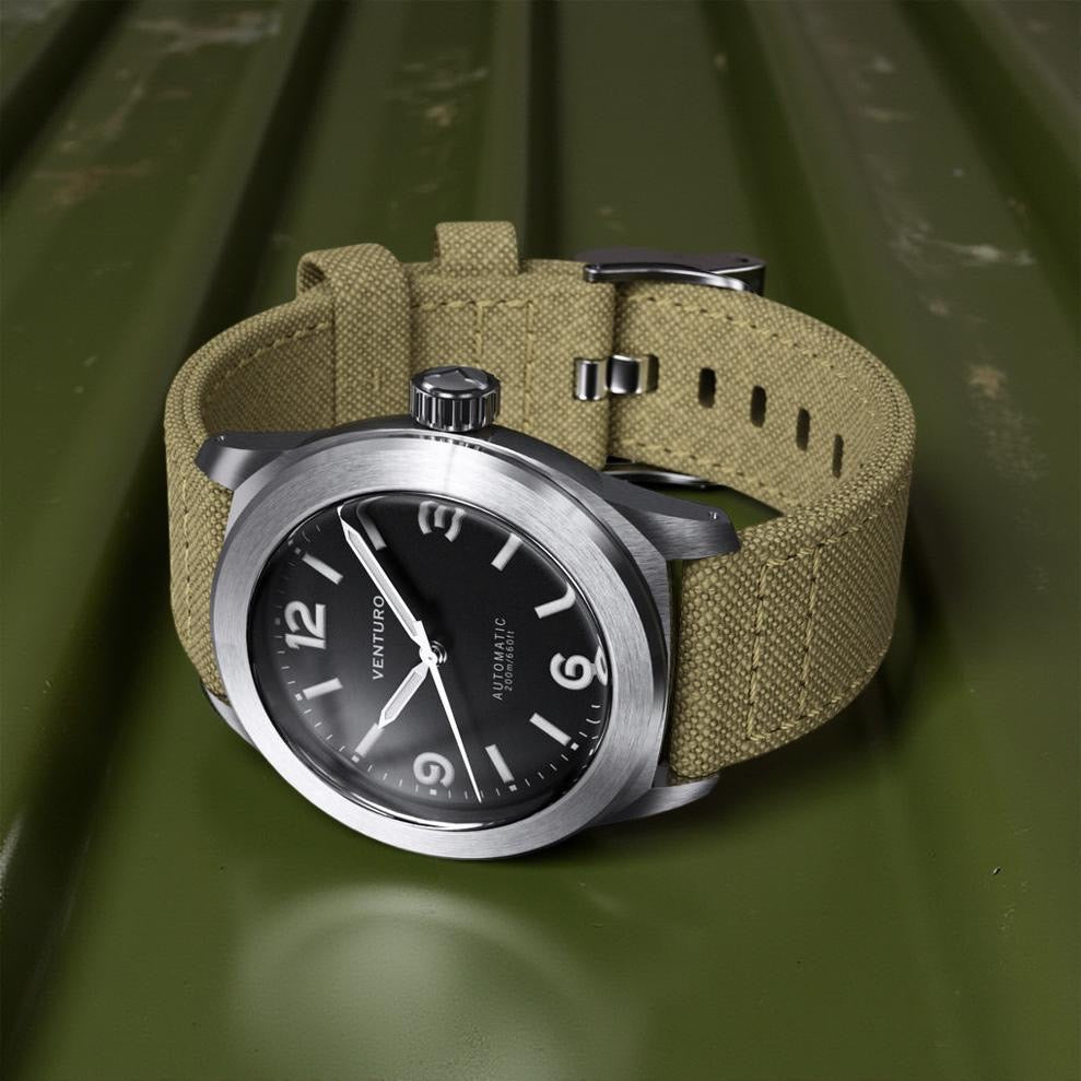 Venturo Field III, Black